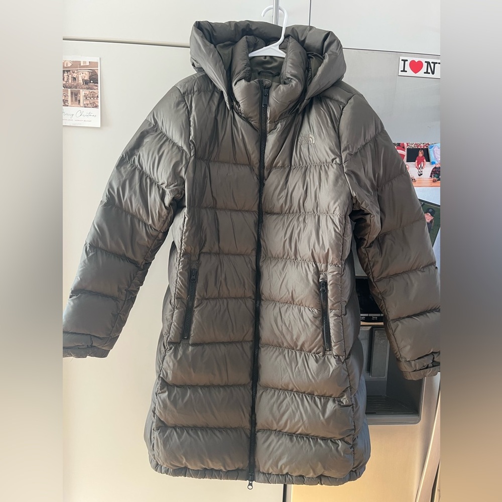 North Face Women’s Metropolis down parka